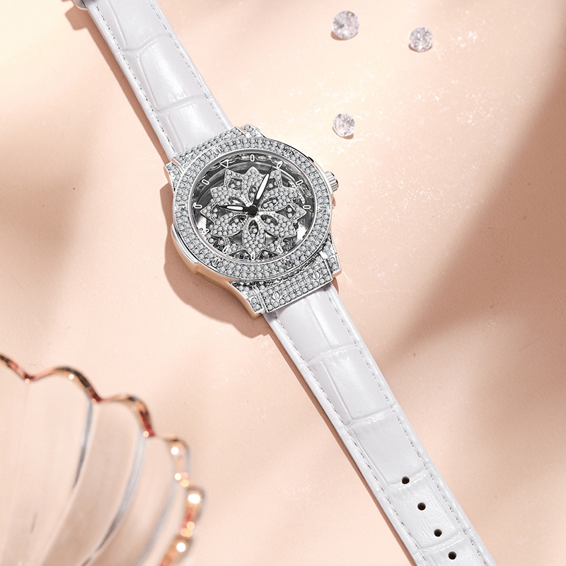 ブランドの女性用腕時計ダイヤモンドウォッチクォーツ時計ファッ - Smartwatch Watches Brands For Women のレビューと価格
